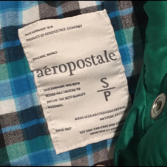 Aeropostale Puffer Vest - Size Small - Picture 3 of 4